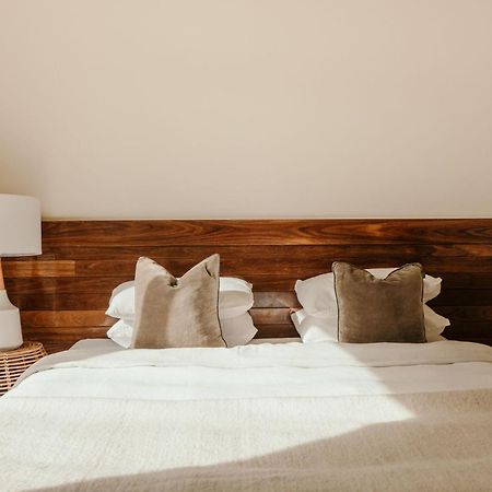 Hearns Beachside Villa 2 포트페어리 외부 사진
