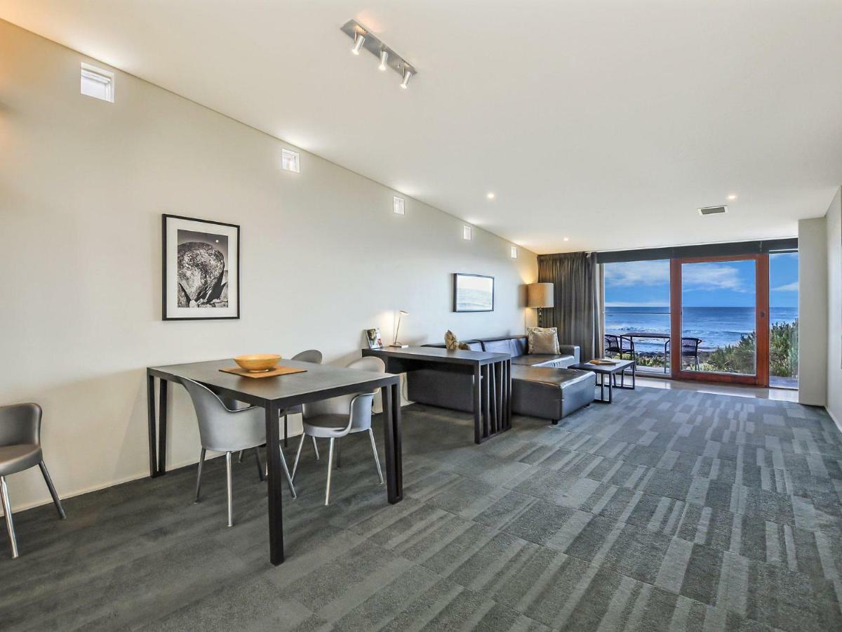 Hearns Beachside Villa 2 포트페어리 외부 사진