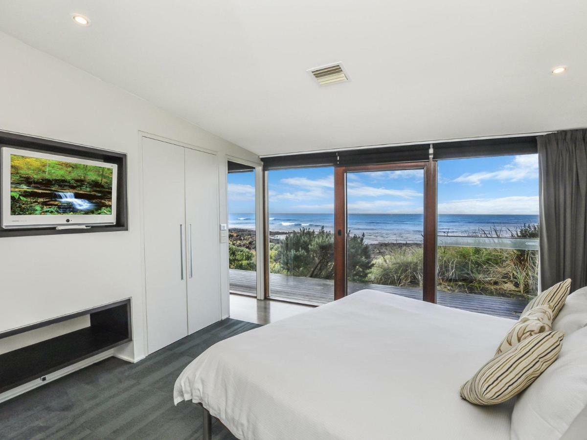 Hearns Beachside Villa 2 포트페어리 외부 사진